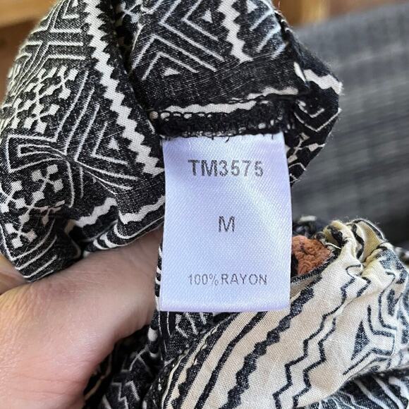 THML Black And White Printed Boho Maxi Dress Size M - Picture 11 of 12